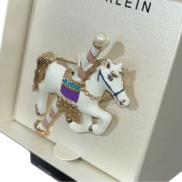 Anne Klein Gold-Tone Pave & Imitation Pearl Glitter Carousel Horse Pin - Picture 4 of 7